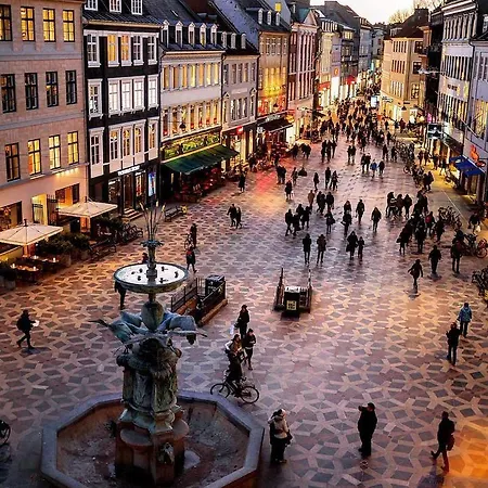 Lejlighed Bright In The Old Town Of