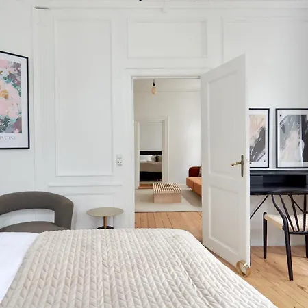 Apartment Bright In The Old Town Of