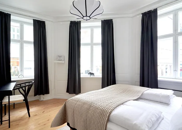 Bright In The Old Town Of Daire *