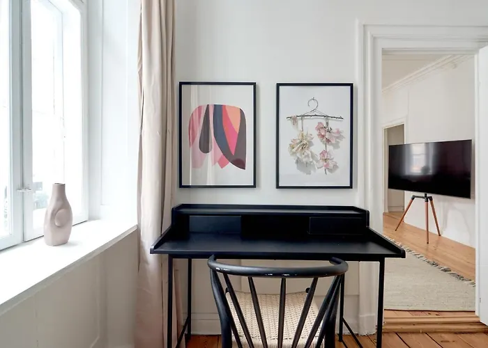 Daire Bright In The Old Town Of *